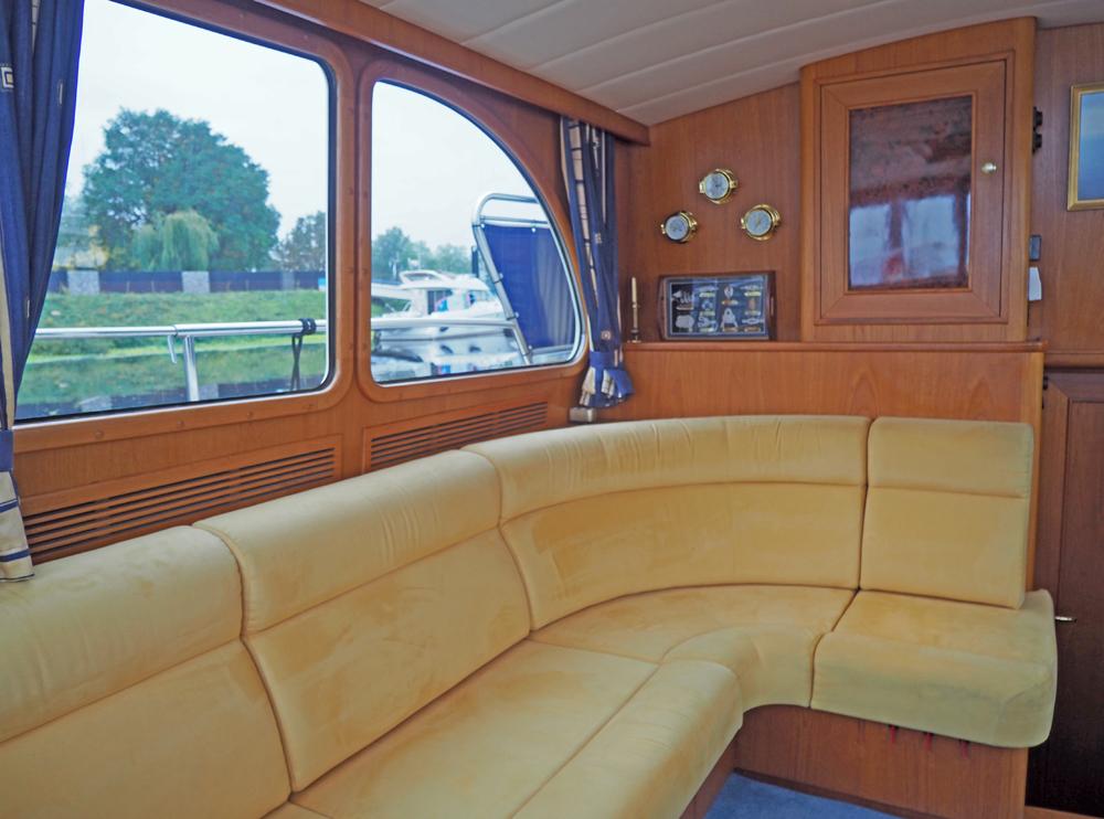 Stuurhuis, Accommodatie